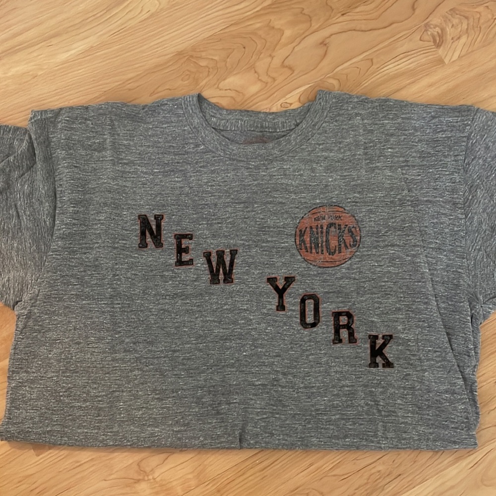 Mens nba ny knicks tee